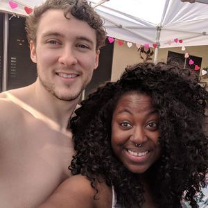 Meet your Posher, Danielle